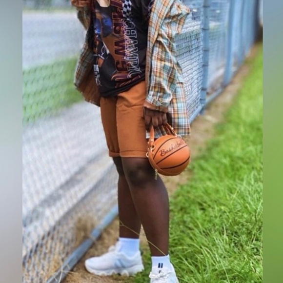 New Vegan Leather Mini Basketball Purse ~ Clutch Crossbody Basketball Bag - Picture 6 of 16